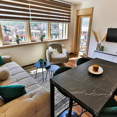 Luxury Fontana Apartments Будва Екстер'єр фото