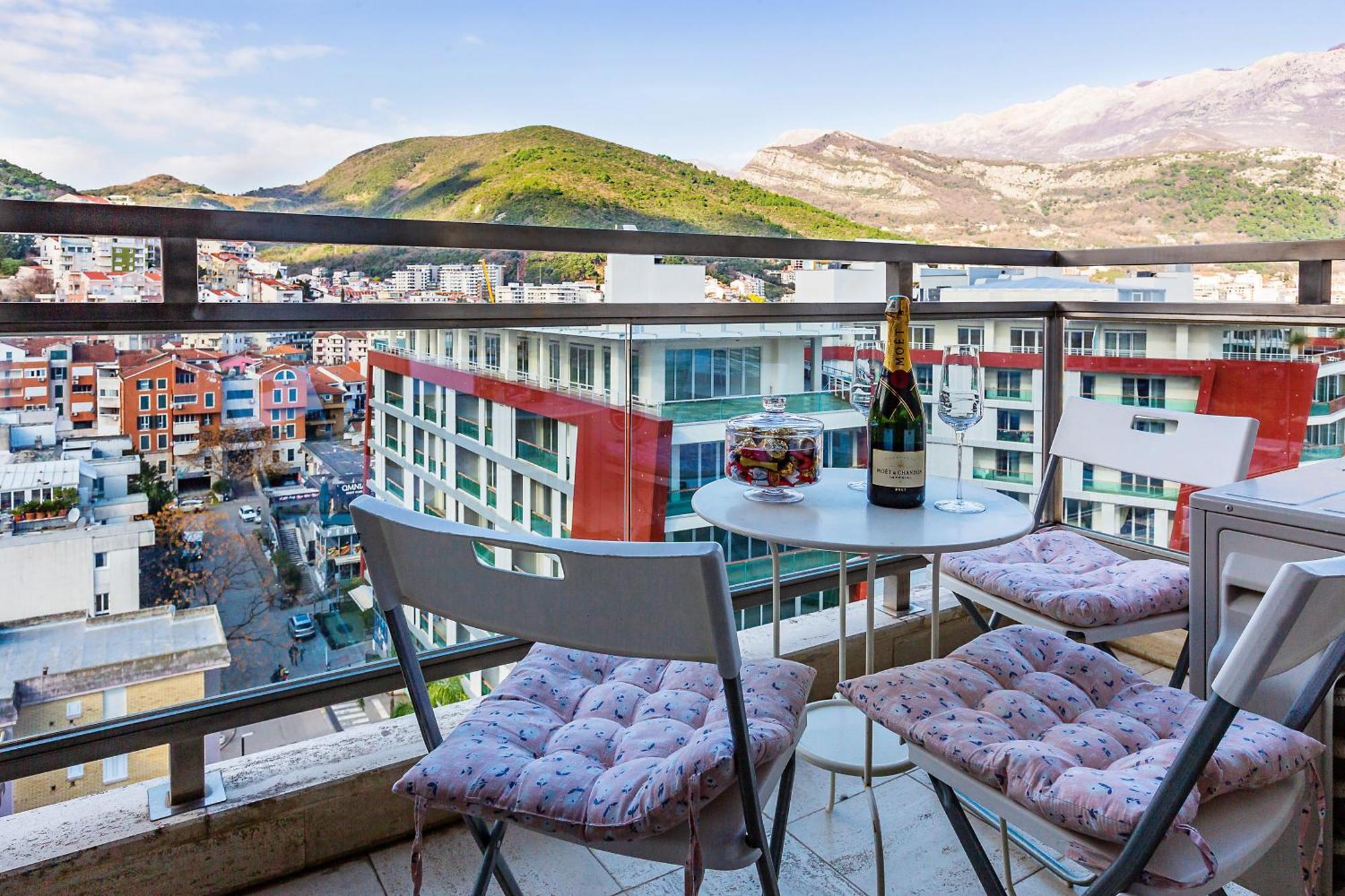 Luxury Fontana Apartments Будва Екстер'єр фото