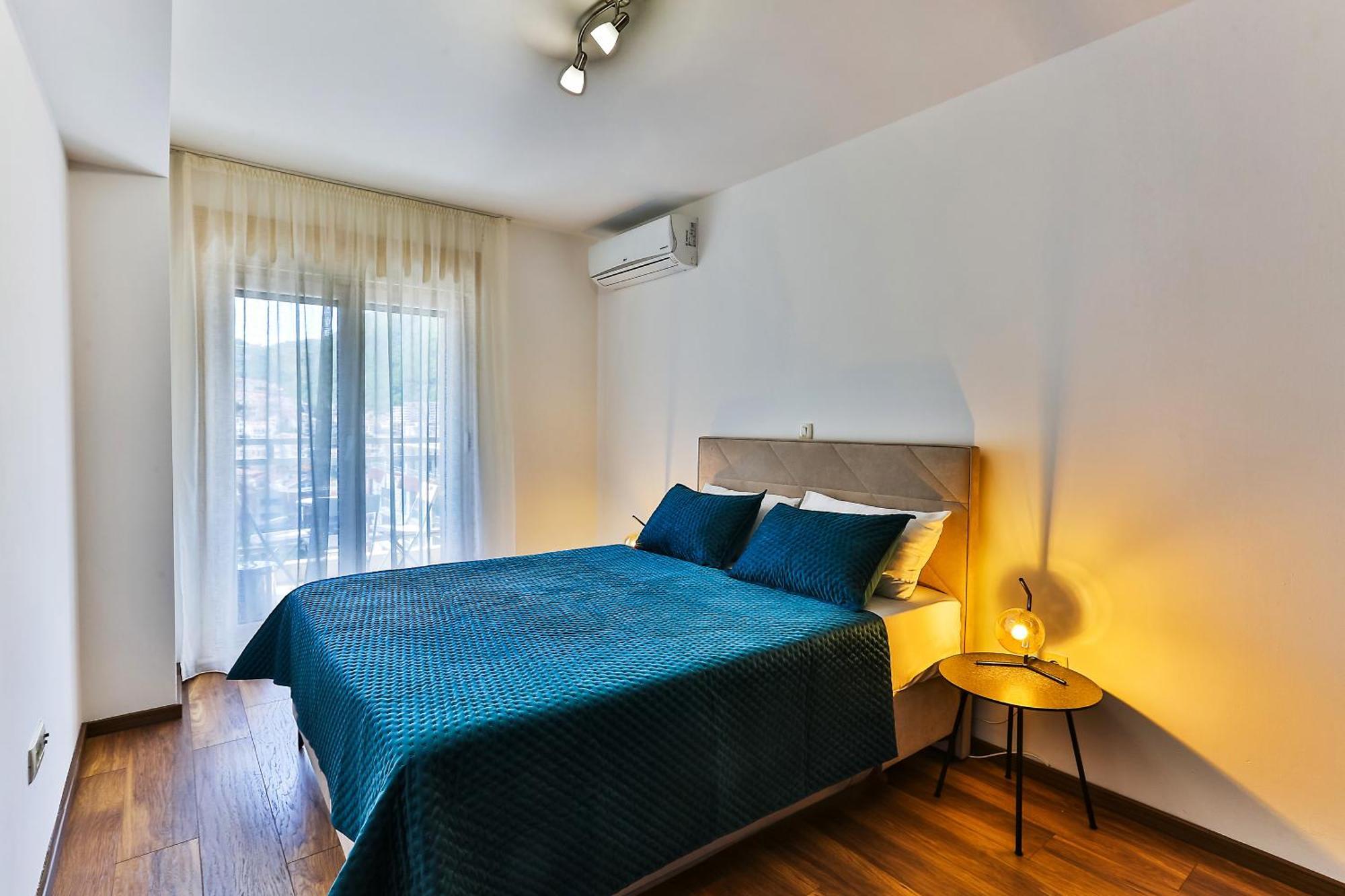 Luxury Fontana Apartments Будва Екстер'єр фото