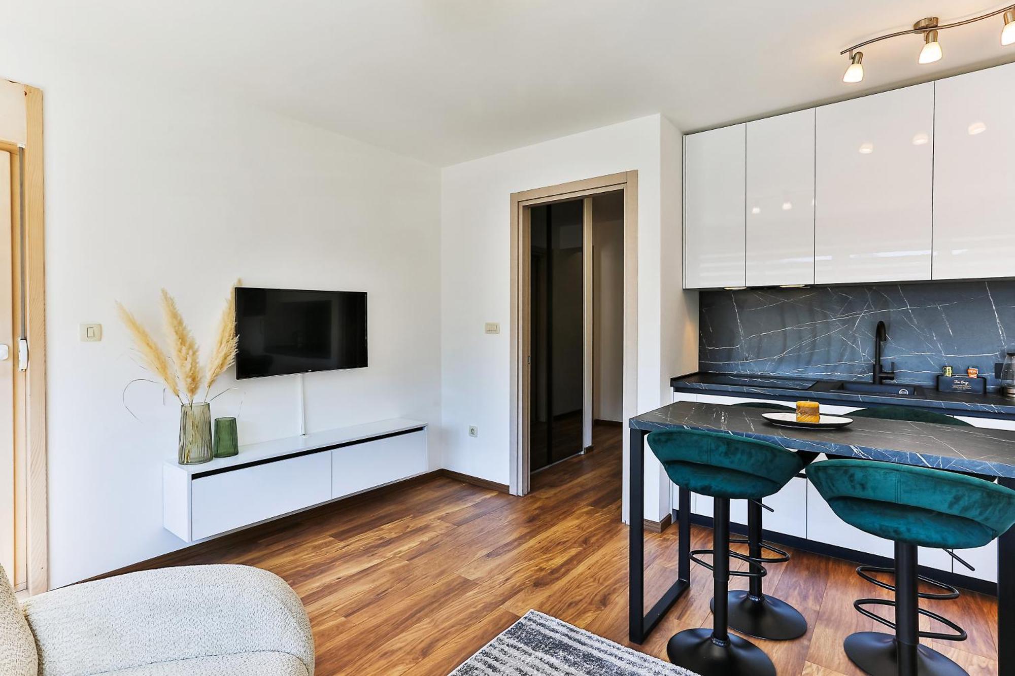 Luxury Fontana Apartments Будва Екстер'єр фото